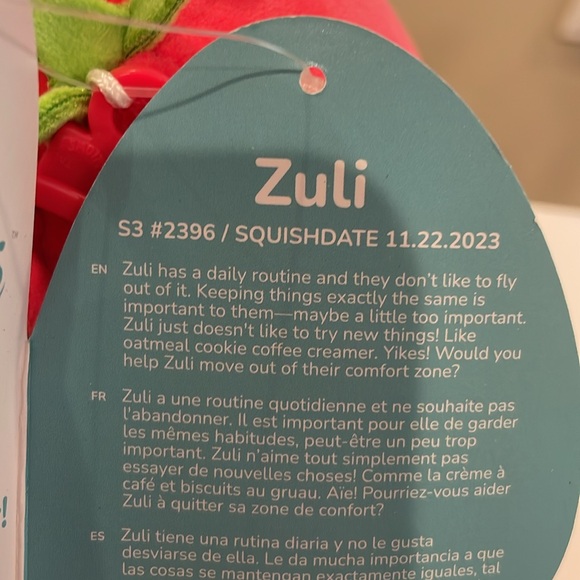 NWT 3.5” Zuli the Dragonfruit Bat Squishmallow Clip - Crossover Squad Series 2 - Picture 4 of 4